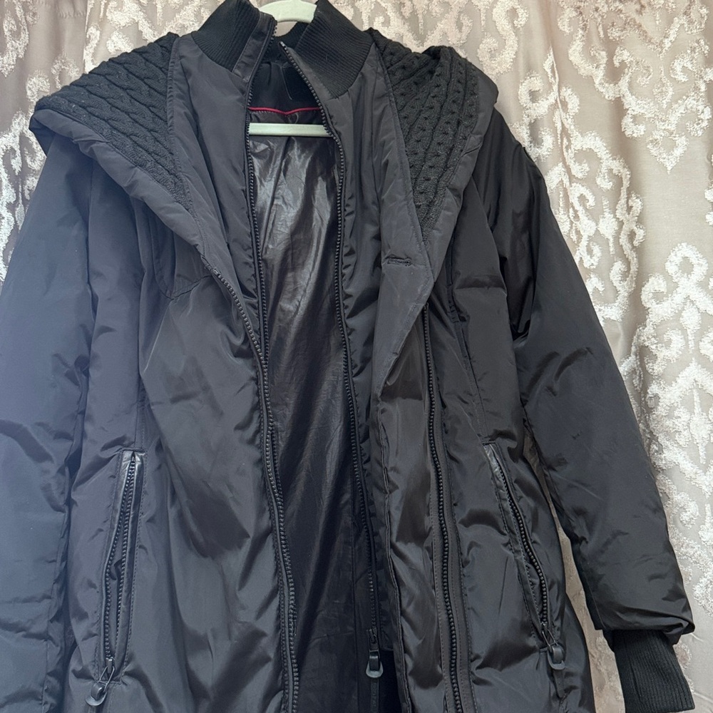 RUDSAK Black Quilted Puffer Jacket Size Medium - Picture 3 of 10